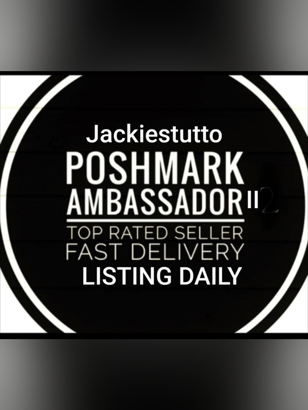 Poshmark Ambassador II + Ships Daily+ 5 Star Seller+ Gives Discounts